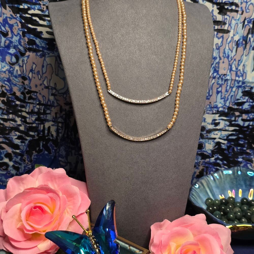 Chico’s Layered Pearl Necklace Crystal Bar Double Strand Statement Gold Tone 54 - Picture 3 of 13